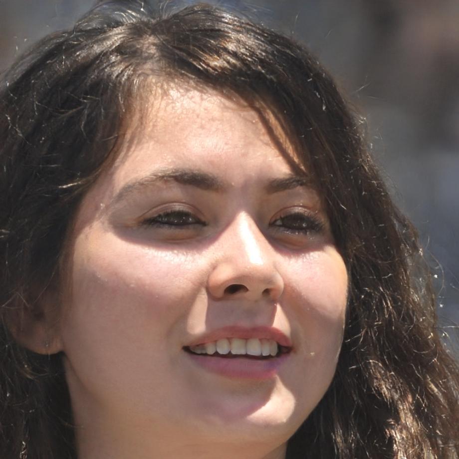 Portrait de Clémence Dubois, utilisatrice satisfaite
